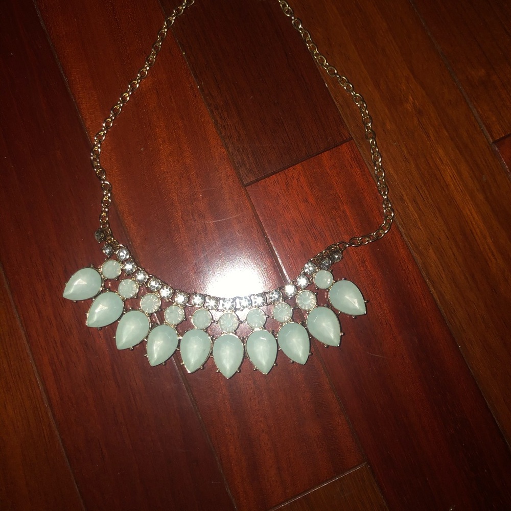 Statement necklace